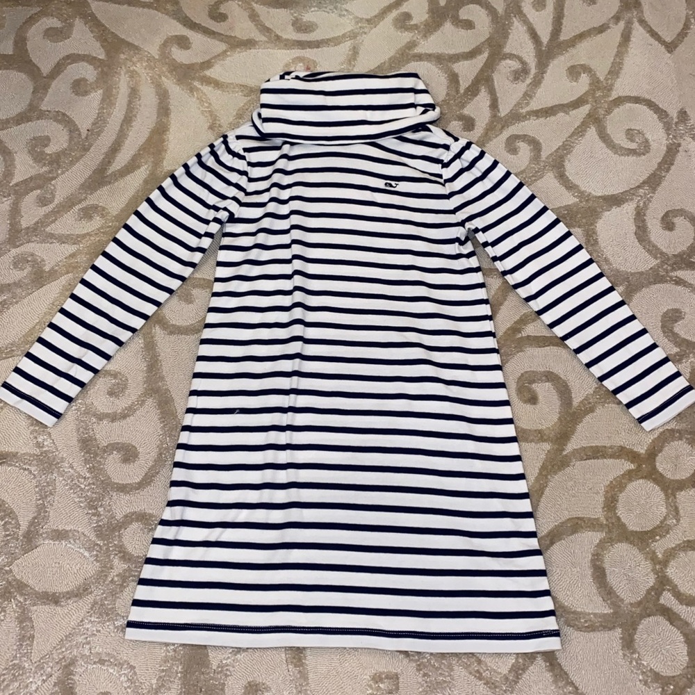 🤍🖤 Vineyard vines turtleneck dress🖤🤍